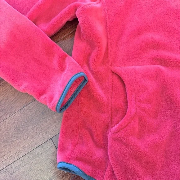 NHL Red Half-Zip Fleece Pullover - Picture 4 of 6